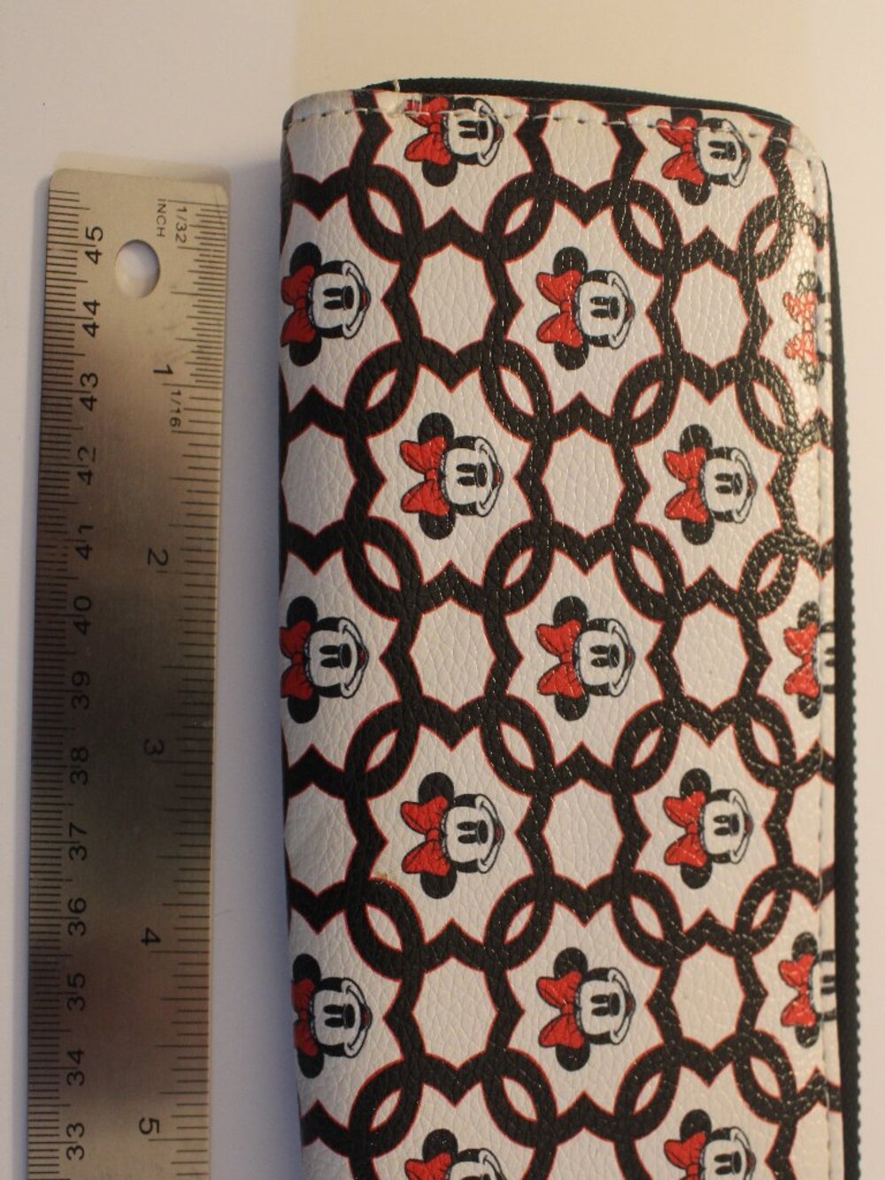 Minnie Mouse Black White Red Geometric Print Zip Wristlet